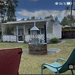 Waldbungalow Mit Wlan Und Terrasse In Seenaehe-hund Willkommen Nyaraló *