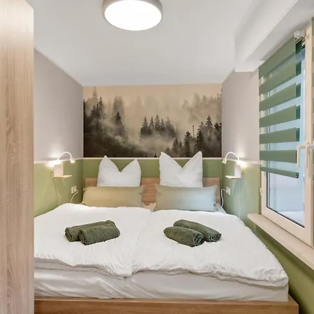 Waldbungalow Mit Wlan Und Terrasse In Seenaehe-hund Willkommen