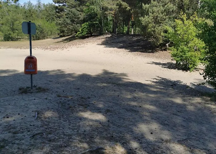Waldbungalow Mit Wlan Und Terrasse In Seenaehe-hund Willkommen *
