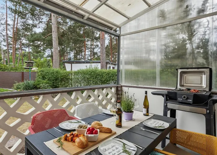 Feriehus Waldbungalow Mit Wlan Und Terrasse In Seenaehe-hund Willkommen