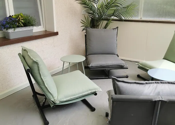 Waldbungalow Mit Wlan Und Terrasse In Seenaehe-hund Willkommen Feriehus